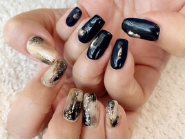 ネイビーぷっくりニュアンス