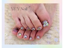 ワイアンドワイ(Y&Y)/FOOTのラメネイル