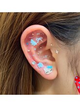 耳つぼジュエリーの粘着力を強いシールに5~10日持ちますが、万が一取れた場合は。。。。