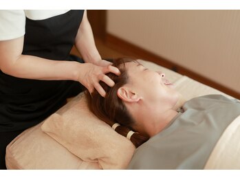 らく～だ 浜松町大門/ヘッドマッサージ