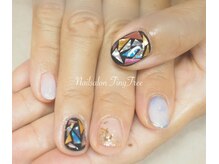 タイニーツリー(Tiny Tree)/ステンドグラスネイル