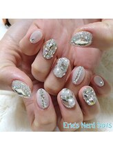 エリーズナードネイルズ(Erie’s Nerd Nails)/