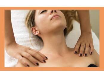 ビューティーハウスココ(BEAUTY HOUSE COCO)/フェイシャル+ベッド+デコルテ