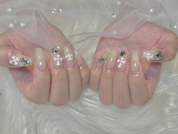 ぷりゅねる 心斎橋/【クロムネイル】