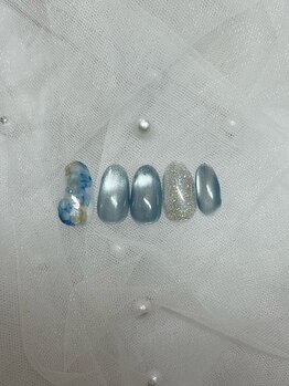 水色ニュアンスネイル