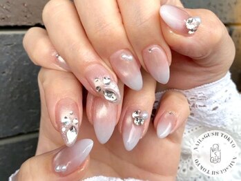 ネイルズガッシュ 蒲田東口店(NAILsGUSH)の写真/≪洗練されたシンプル可愛いデザインがいっぱい≫シンプルだけど存在感があるデザインで指先を彩る♪
