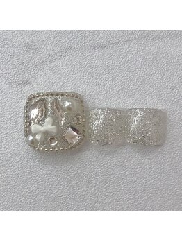 ナナズネイル 魚町店(NANA’sNail)/8月フット定額デザイン