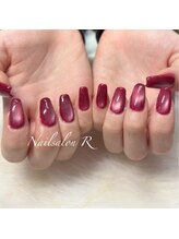 アール 喜多見 成城学園前(R)/マグネットネイル