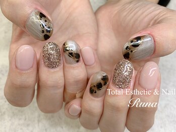 ルーナ(Runa)/ヒョウ柄ネイル【¥7810】