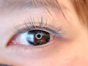 エミフィ(Emiphi)/