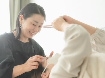 スワイディーアイラッシュ(Swaidee eyelush)/リラックス空間のなかでの施術