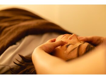 レジェ(Leger)/ 頭 目のケアに★