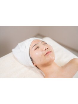 ホウレイ線・たるみ改善！予防ケア