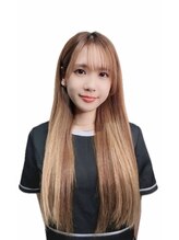 アドゥーノビューティースタジオ 鷺沼(adn) RINA