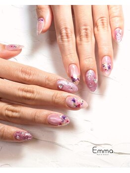 エマ(Emma)の写真/【旦過駅5分/小倉駅10分】オフ無料!パラジェル & フィルイン取り扱いあり!《JNA認定講師》で技術力◎