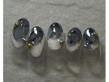 ネイル ブーマー(Nail BOOMER)の写真/【 Karen select 】ダークさを纏った抜け感のあるdesign♪
