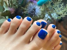 サロンドフォーエイチ(salon de 4H)/ブルーが素敵なフットネイル☆