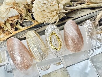 ネイルサロンアンドスクール ラフィーネ 池袋店/上品マグネットネイル◆¥7990