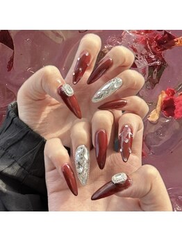 アヤネイルズ アンド アイラッシュ 綱島店(AYA NAILZ.&Eyelash)/かっこいい女は赤!