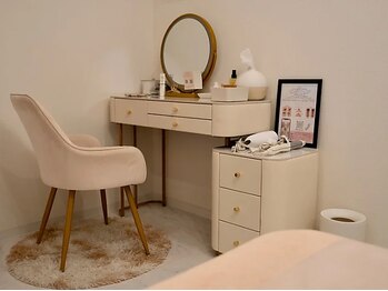 ファミーユ 新宿店/【店内雰囲気】お部屋