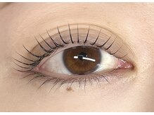 まつげパーマでお目元パッチリ&キープ&メイク時間時短♪