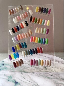 ネイルサロン R/ワンカラー+パーツ2つ