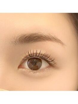 リリアーナ(LiLiana)/マツパ × マツエクで最強目力♪