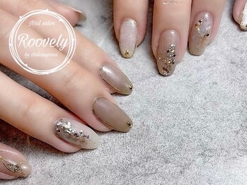 ルブリー(roovely)/秋ネイル