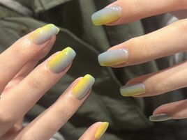 縦グラデーションネイル