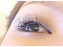 お化粧直しに使える化粧台もご用意☆