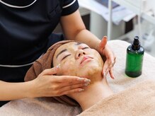 リリーズエミー(LiLy’s emy)/ハーブピーリング