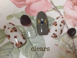 ヒョウ柄ネイル