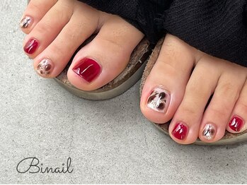 ビネイル(Binail)/秋フットネイル