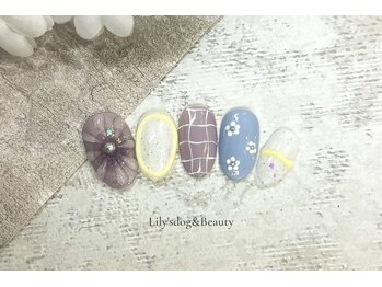 リリーズドッグアンドビューティー(Lily's Dog&Beauty)/お花ネイル