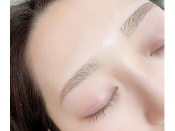 アンジェロビューティ(ANGELO BEAUTY)/垢抜けはまゆから！