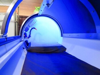 水素浴サロン プレミアム銀座/カプセル内はとても広々♪