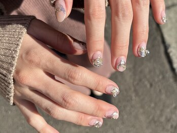 ハウオリ(Hau’oli)の写真/当日予約OK◎折れてしまったお爪や亀裂もお任せください！女性らしいスラッとした上品な指先を演出☆