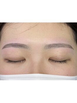 アイブロウメニューがあるサロン