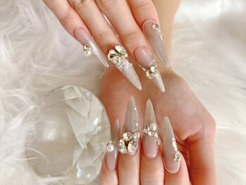 ネイビー(Naivy)の写真/モチ◎強度◎のアクリルスカルプでカワイイが長く続く！スピーディな施術が高評価のスカルプ特化サロン♪