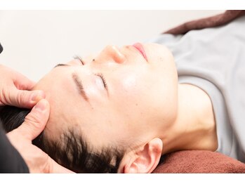 空の小屋/施術風景7