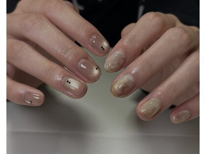 トーンネイル(tone nail)の写真