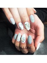 アリュール(ALLURE)/