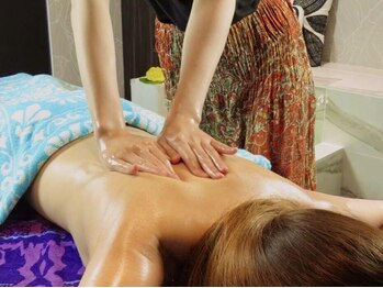 アジエン(ASIEN)の写真/経験豊富なセラピストがあなたのお悩みに寄り添い施術◎疲れが出やすい季節は心も体もリラックスさせよう♪