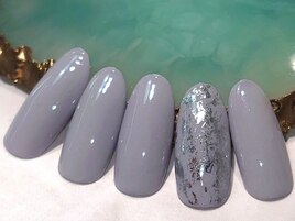 シンプルホイルネイル