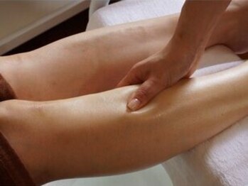 プリナチュール 四日市店の写真/【足爪のお手入れに大人気のフットスパ♪】スクラブ・マッサージ・パック付き★足の疲れが気になる方に◎