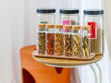 ラキピリ(Laki Pili)/黄土漢方よもぎ蒸しハーブ