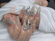ウメネイルスタジオ(UME NAIL STUDIO)/長さだしやり放題×つけ放題