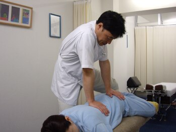 いくみ整体/背中のほぐし