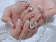 フィオナ 大久保店(Fiona)/最安シンプルラメグラ