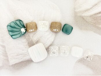 ネイルパティオ 浦和店(nail patio)の写真/選べるオフ込ネイル4500円～フットも豊富！華やかな指先に★パラジェル有/艶コートケア込/ブライダルにも◎